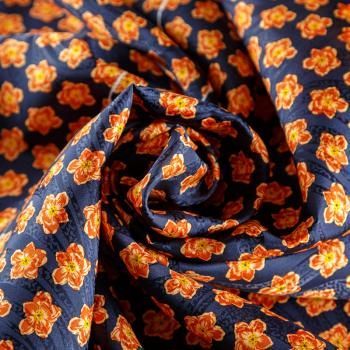 Шелк натуральный К18-055 темно-синий принтованный