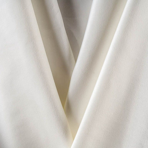 Бархат К18-564 молочный однотонный